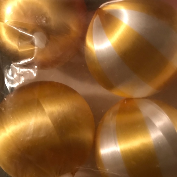 Vintage Alderbrook Set of 12 Unbreakable Christmas Ornaments 2” - Picture 4 of 7